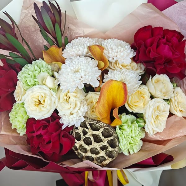 Букет из 3 калл с леукодендроном 4