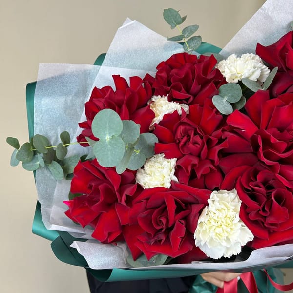 Букет из французской красной розы 3