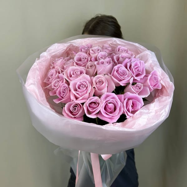 Букет из 25 розовых роз 2